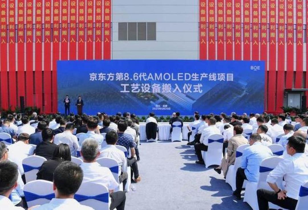 显示器市场冰火两重天：高端OLED逆势增长，谁在为它买单？