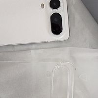 手机选购：新款中端与二手高端