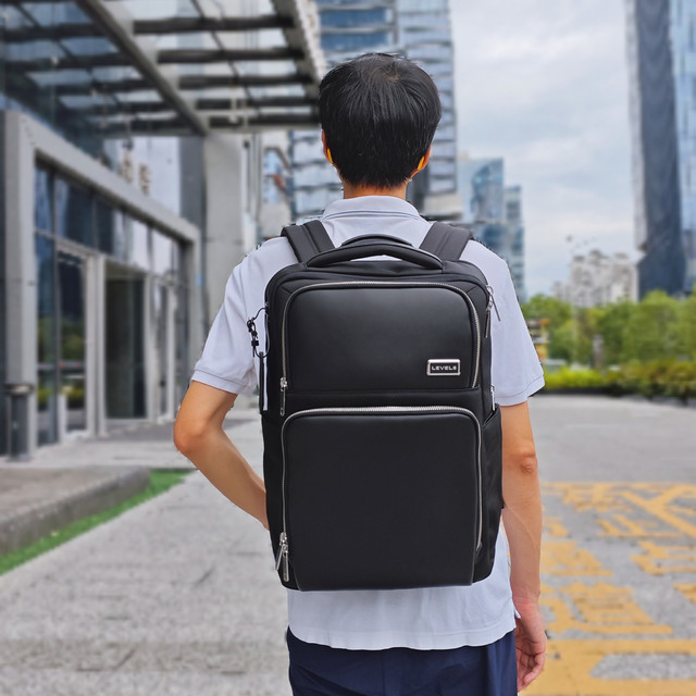低调高级｜35+成熟职场人的通勤背包,地平线8号探界者自用分享