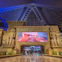 刷Visa交的那笔押金,账单上根本看不到:翻完这个夏天20多条"押金没退"实录,三种结局、查法和催退路线都在这了