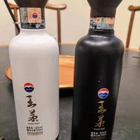 黑王茅祥雅跌到544元:酒圈叫它"小飞天",酒桌上却被当神酒,这瓶茅味酒值不值?