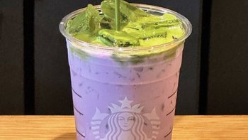 星巴克茶拿铁卖35元一杯，但下午3点后能喝到20元上下：4杯新品的首波真实口碑、点单作业和坑，都理清了