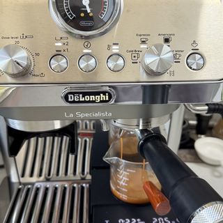 压力到9bar就开始往下掉，是机器不行吗？翻完全网“压力表焦虑”帖和评论区，多数机器被冤枉了