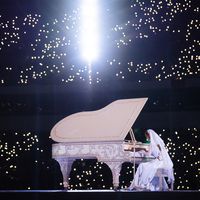 明天15:00三开抢票：邓紫棋深圳收官12连开，免费退票取消后，哪个价位值得冲