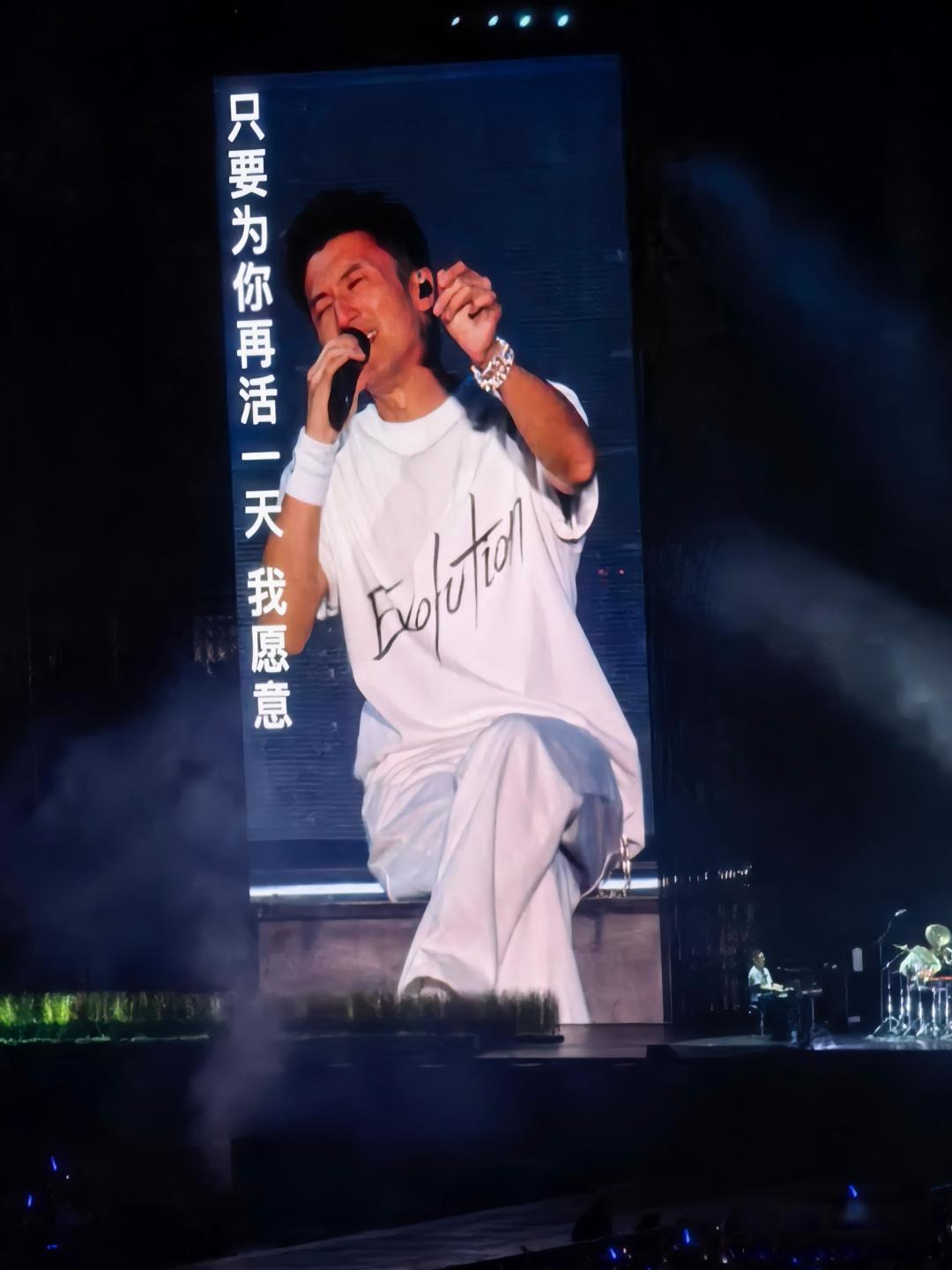 终于等到!FFOREVER官宣鸟巢开唱,二十年青春回忆将在此加冕