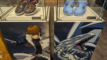 游戏王 x Crocs 联名洞洞鞋正式开售：11550日元起，买鞋还送限定鳄鱼卡——国内玩家这钱该不该花