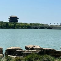 看完《天道》，还要不要读原著《遥远的救世主》？我把小说和剧版对了一遍：两处戏必须补书，三种人真别读