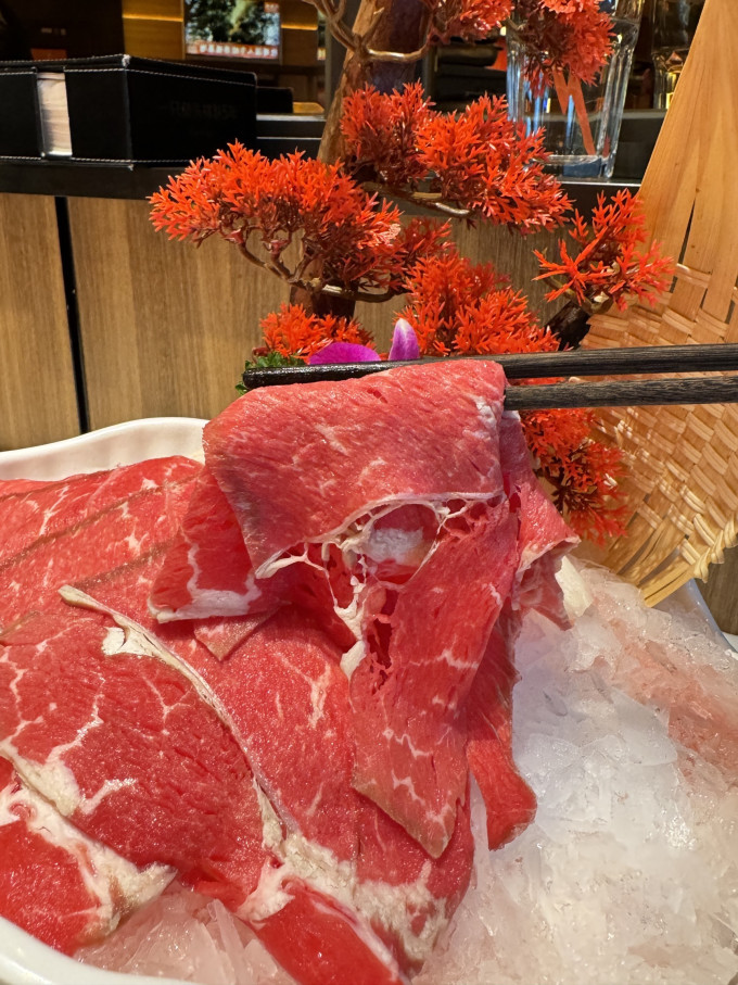 聚会餐饮