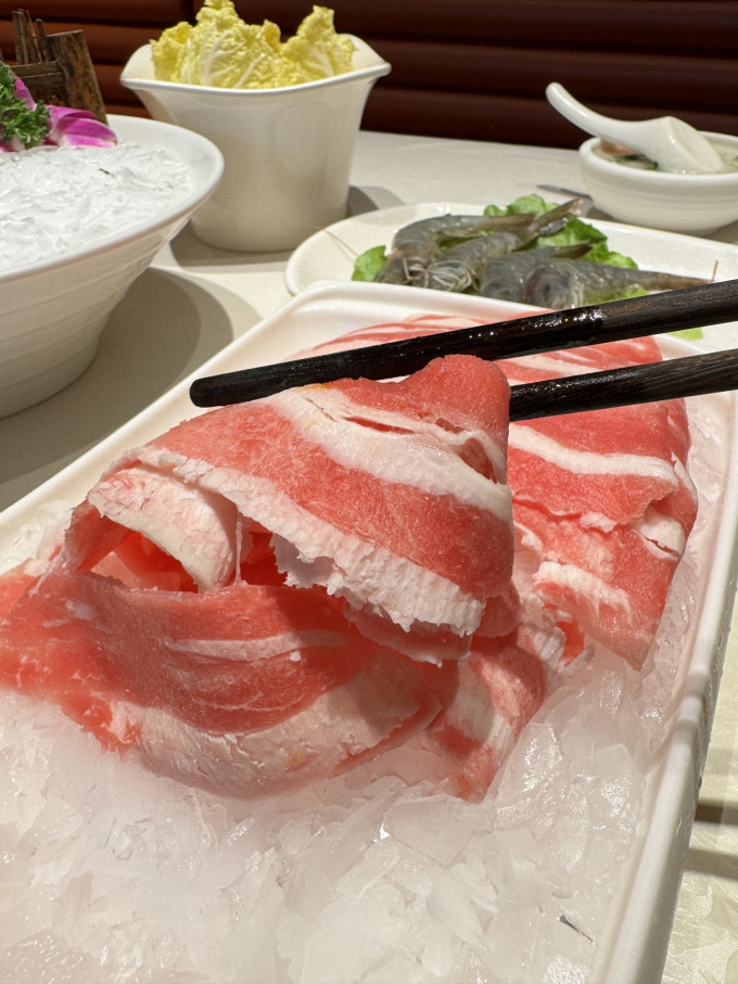 聚会餐饮