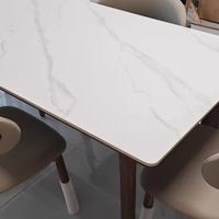 实用半年不踩雷！这张高颜值实用餐桌成了全家的心头好