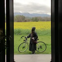 宅度假的年度价格洼地开了：别等国庆花双倍的钱去人挤人