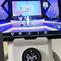 静音到离谱！这台椭圆机让我实现半夜健身自由