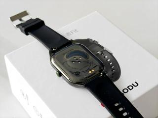 AI私教正在占领智能手表，它真的能读懂你的运动与健康吗？