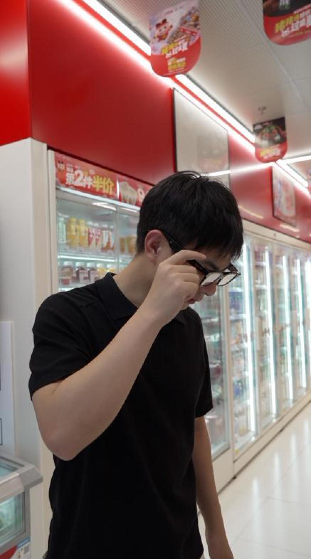 从尝鲜到吃灰:细数智能眼镜那些华而不实的功能