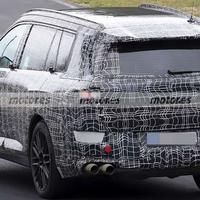 超600马力V8旗舰！全新宝马X7 M60实测超5米车身，这动力谁不服