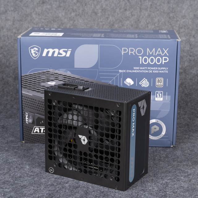 微星PRO MAX 1000P电源：双白金+日系电容+十年保，600块用料真狠