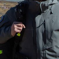 透气防水兼顾的冲锋衣品牌推荐：不同价位场景解析，千元档国产