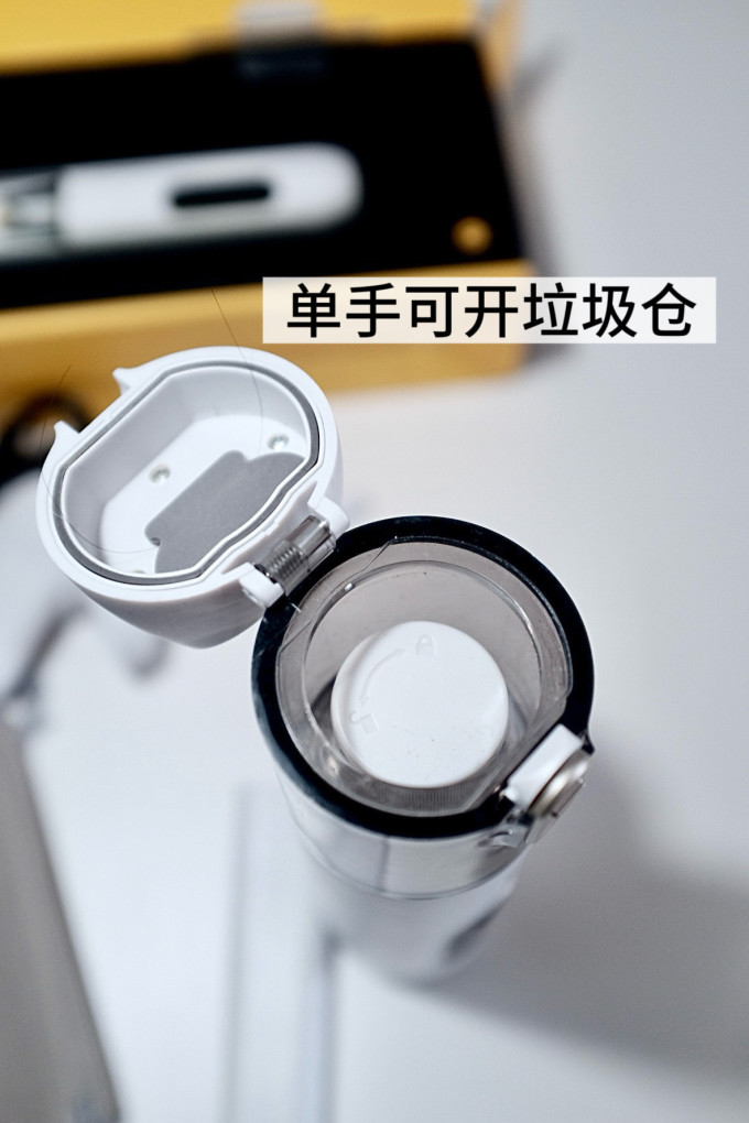 德尔玛车载吸尘器