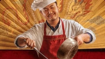 本是冲着沈腾的喜剧去看《欢迎来到龙餐馆》，结果哭到不敢出声