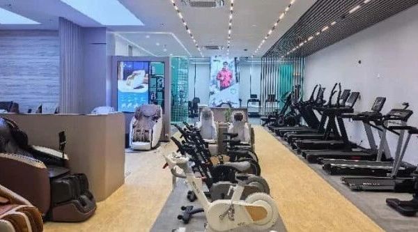 厦门买健身器材跑步机按摩椅有了新去处 全球品牌矩阵，场景化互动体验