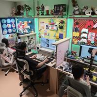 “家庭弟位”桌搭半天播放26.5万，评论区追问夹手和隔音：开工亲子电竞房前，先算清这三笔账