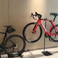 7万落地，挂3.9万：崔克降价后，我翻了30条近期挂牌，算出二手崔克到底值多少