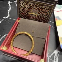 积存金破千元又回落，银行还在拼优惠：妈妈想在手机上"攒金"，先把这三笔账算清