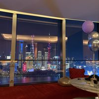 国庆想住外滩W，刷到"999元3晚"的房券？翻遍全网低价帖，先把这份账算清再转账