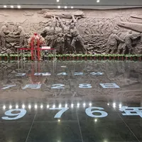 唐山大地震50年：别把电影当原著，这部报告文学才是该认真读的那一本