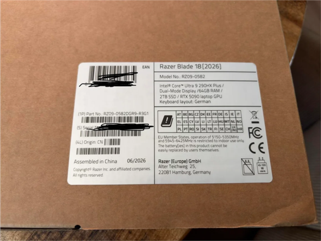 十年难遇的好事!买RTX 5080版雷蛇灵刃18到货变5090:配置全翻倍