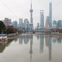 上海外滩交通出行攻略：地铁路线、停车信息与周边游玩推荐