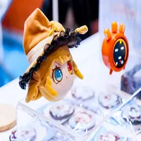 AI玩具有了自己的生态展，逛展人却说全是'套皮'：30元芯片撑起的热闹，入手前先看三个信号