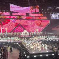 杨冰怡35.6万分升堂，林舒晴第17却是投票人数第一：十三选两张隐藏账本