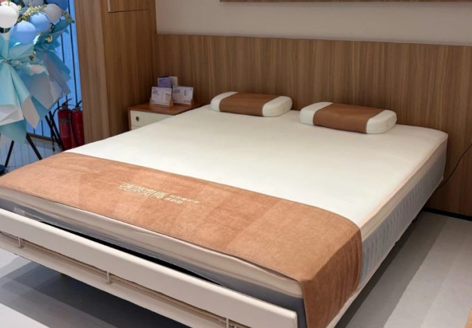 喜临门卧室家具