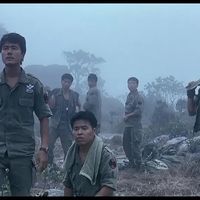 9人登岛变10人？被B站万字拉片挖红的22年前韩恐《罗密欧点》，现在补原片正好