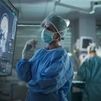 世界首例！AI辅助医生切除脑瘤成功：还患者一片光明
