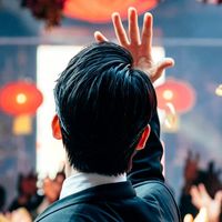 《空枪》上映9天3.07亿，猫眼预测却从7亿往下掉：豆瓣7.2和差评避雷都是真的，区别在于你为谁买票