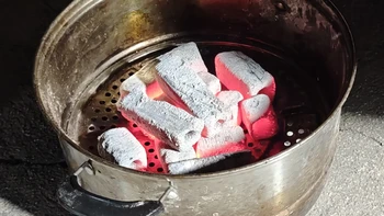 煤气罐烧烤炉火了，评论区一片“求链接”：我把DIY烧烤炉的风险翻了一遍，这种容器真别碰