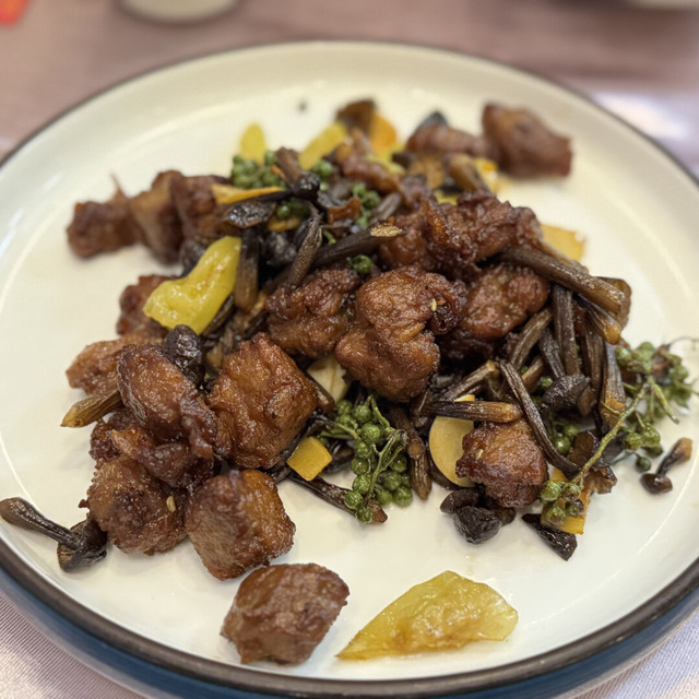 丰泽园"没落"之争打了半年，中秋前我把探店都翻了一遍，整理出这份避坑指南