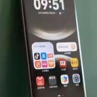 安卓手机集体涨价，华为Nova14Ultra却腰斩卖，它凭什么不跟风？