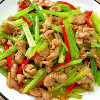 芹菜炒牛肉