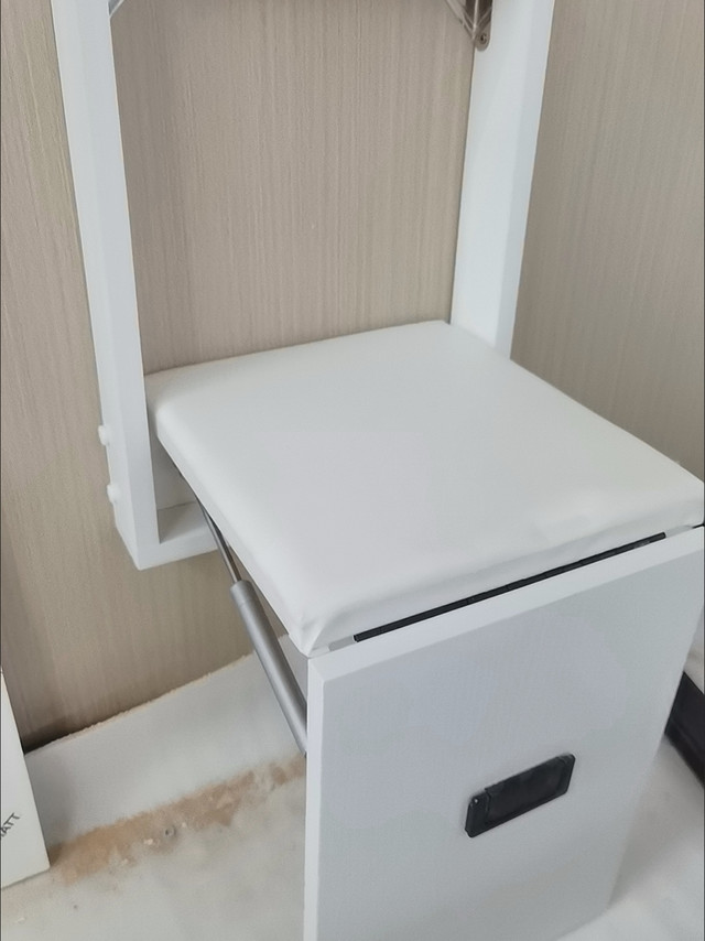 出租屋改装神器，折叠入户换鞋凳