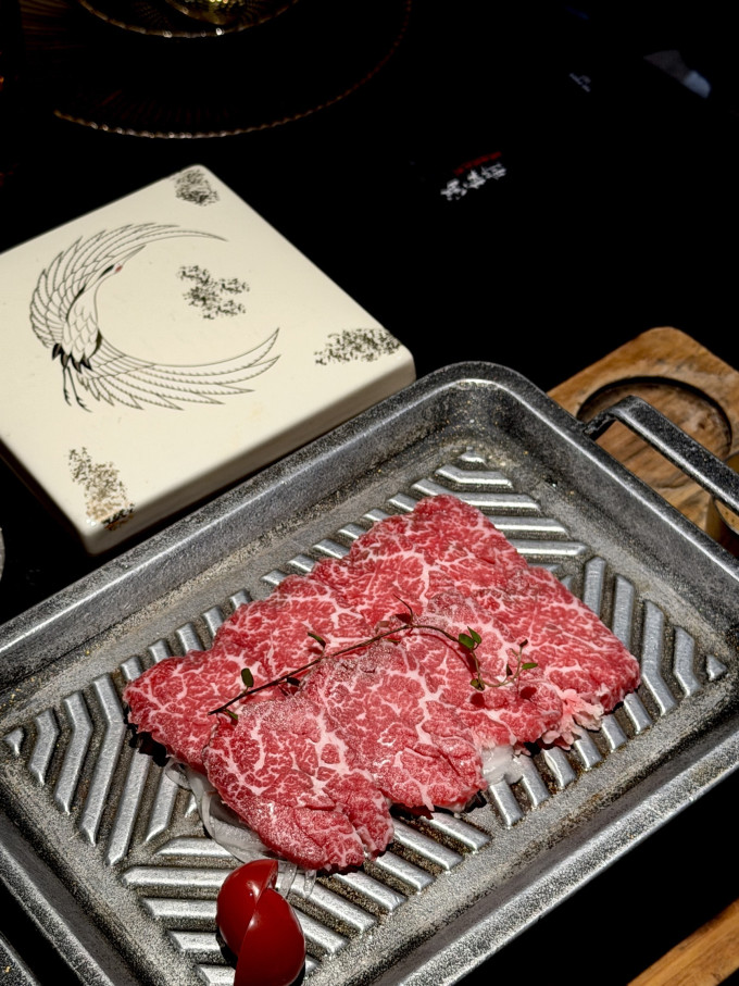 聚会餐饮
