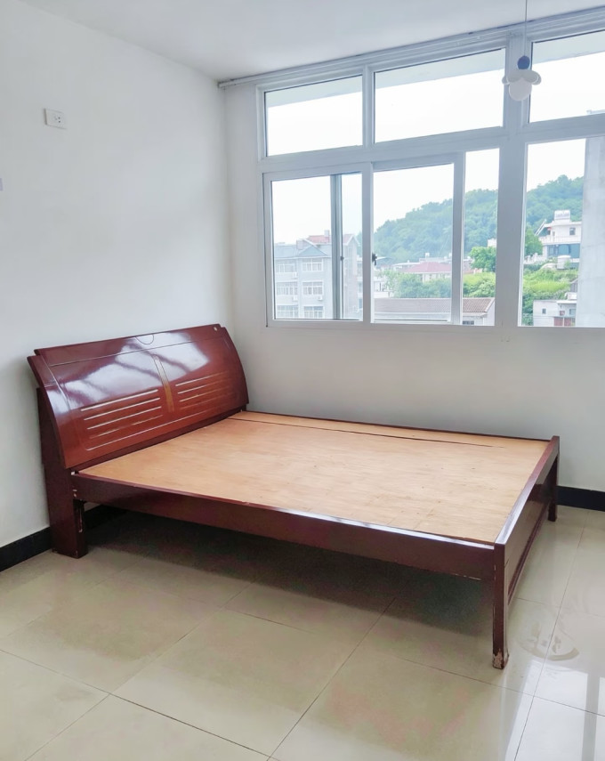 卧室家具