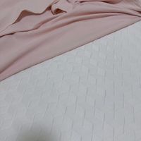亚朵星球开学季想承包你的整个宿舍：翻完被子、床垫、睡衣、枕头的真实口碑，预算这样分