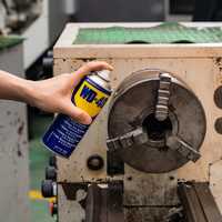 WD-40直播间被传涨价封店？我把八月全网价格信号拼成一张表：50ml到4L每毫升差价6倍，真正的坑是8.9元小罐