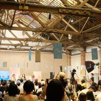 凭机票入场、亲友票、500订阅门槛挡住听众：翻了两周9场播客线下，我给“想见耳机里的人”写了路线和成本账