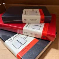 2027年的手帐季提前开卷：翻完这季度Moleskine的翻翻看与清仓帖，活下来的都是“一职专用”本