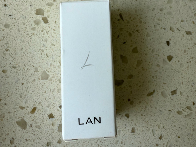 护肤精华