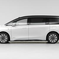 苏炳添提了个别克第220万台MPV：亚洲最快的人，选了台“慢”车，还不是代言